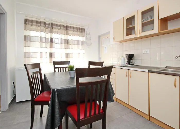 With Parking Space Baska, Krk - 19220 Apartmán