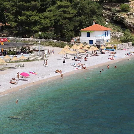 Appartamento With Parking Space Baska, Krk - 19220